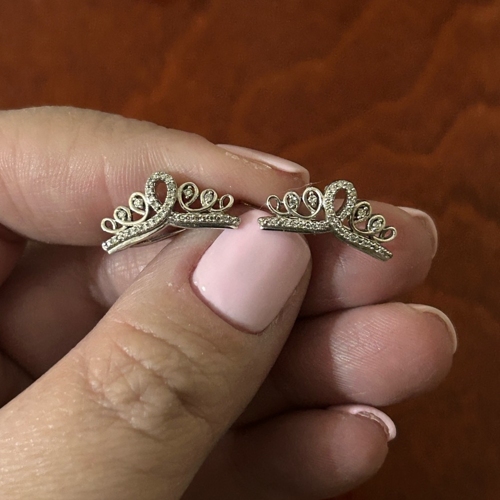 Kay jewelers ear climbers 925 sterling with diamonds. New without tags.